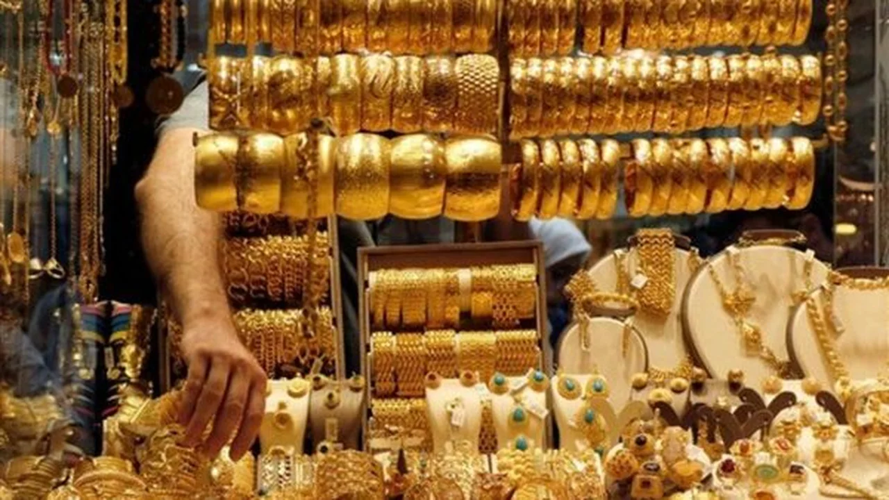 تحركات جديدة بالأسواق.. سعر جرام الذهب يفتتح تعاملات السبت في مصر